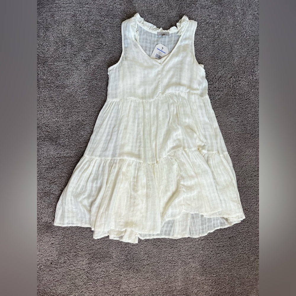 Bell White Dress Size Medium, New